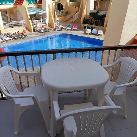 Mareverde Pool View 阿德耶