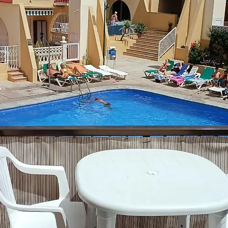 Mareverde Pool View 阿德耶
